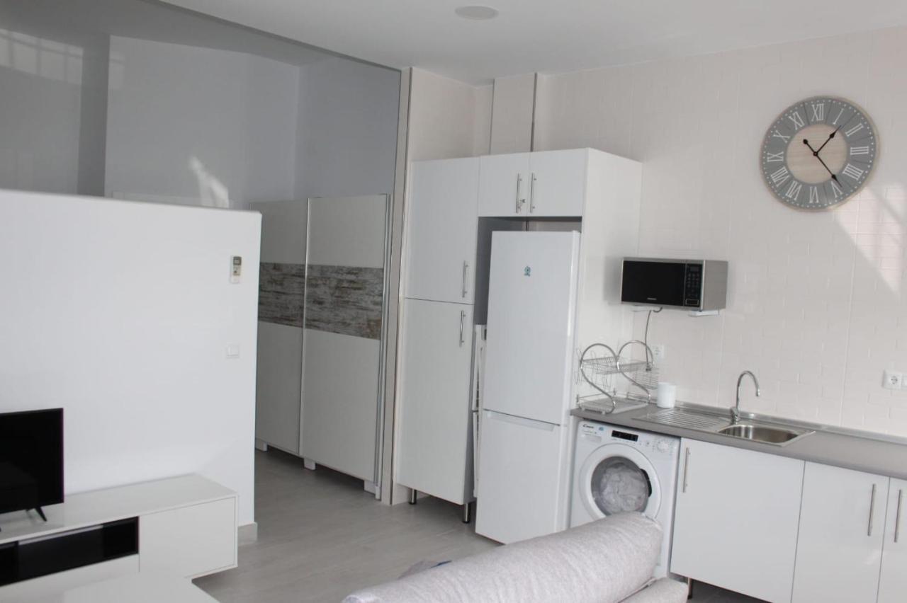 Apartamentos Margo 2 Малага Екстериор снимка